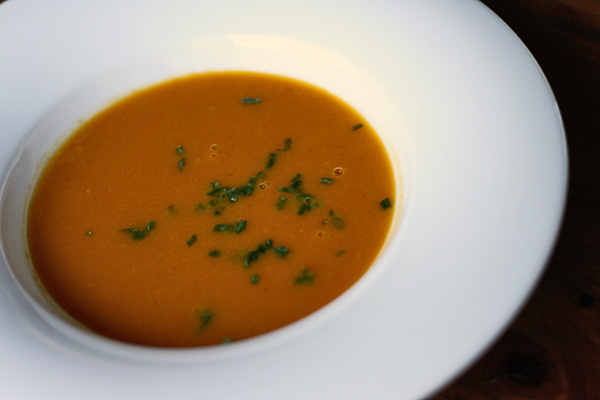 kid-friendly pumpkin curry soup