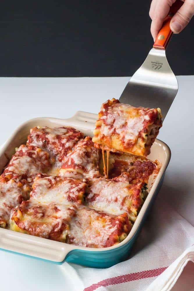 Lasagna rolls are a great way to serve up dinner, and get the kids involved.
