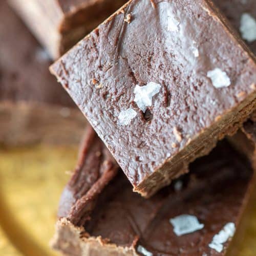 Dark Chocolate Fudge with Sea Salt stetted