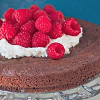 Kladdkaka - Swedish Chocolate Cake