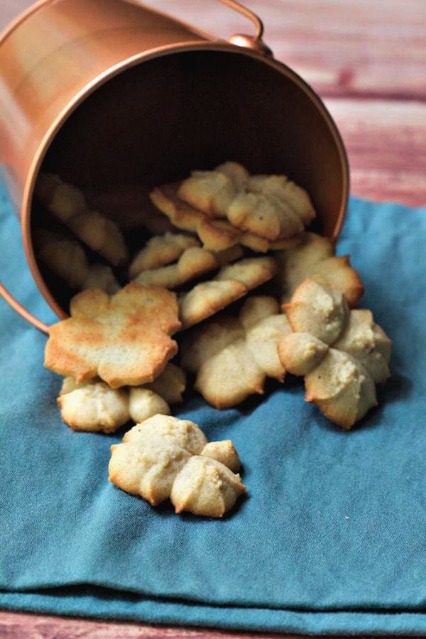 Chai Spritz Cookies