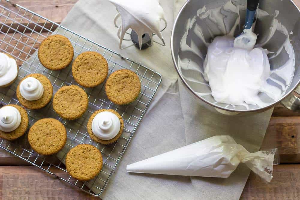 Moon Pie Cupcakes - frosting