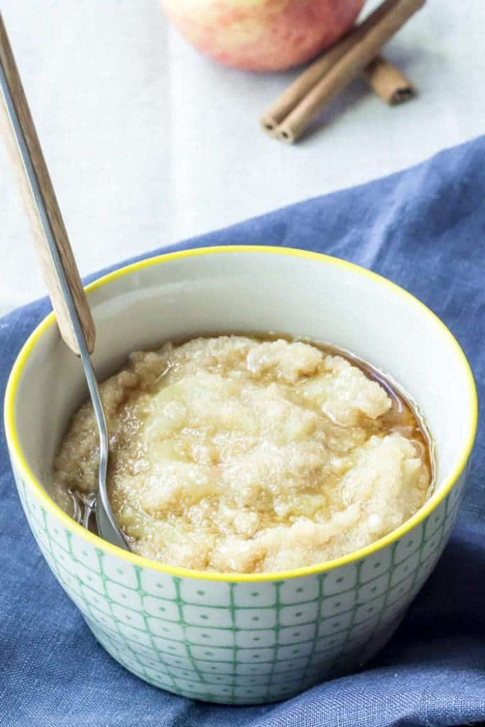 Side view of amaranth porridge