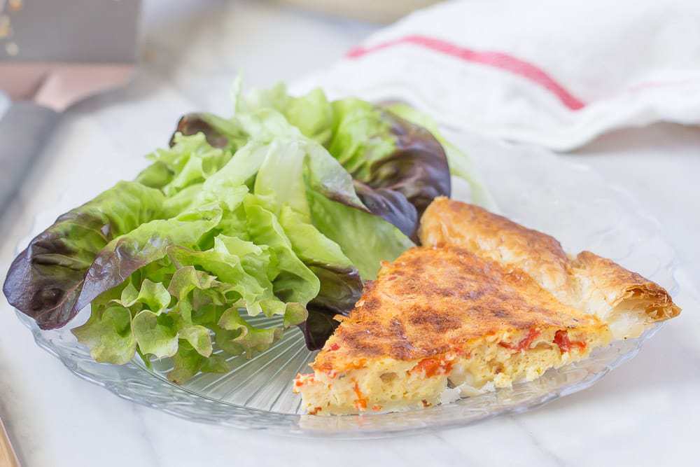 Roasted red pepper quiche is a great addition to your brunch menu.