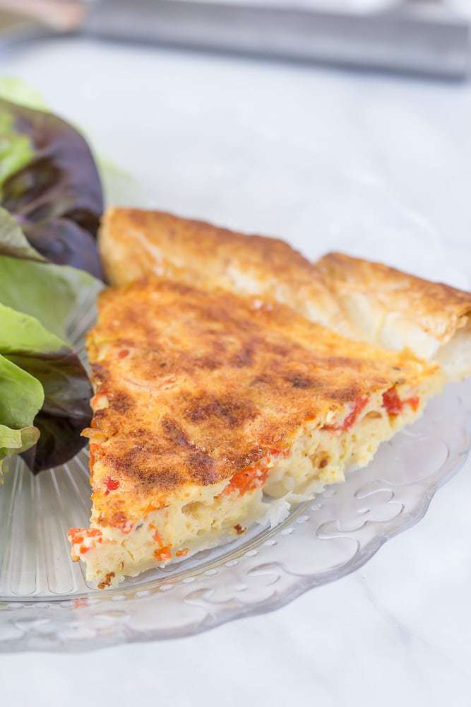 Roasted red pepper quiche is simple, but full of flavor. 