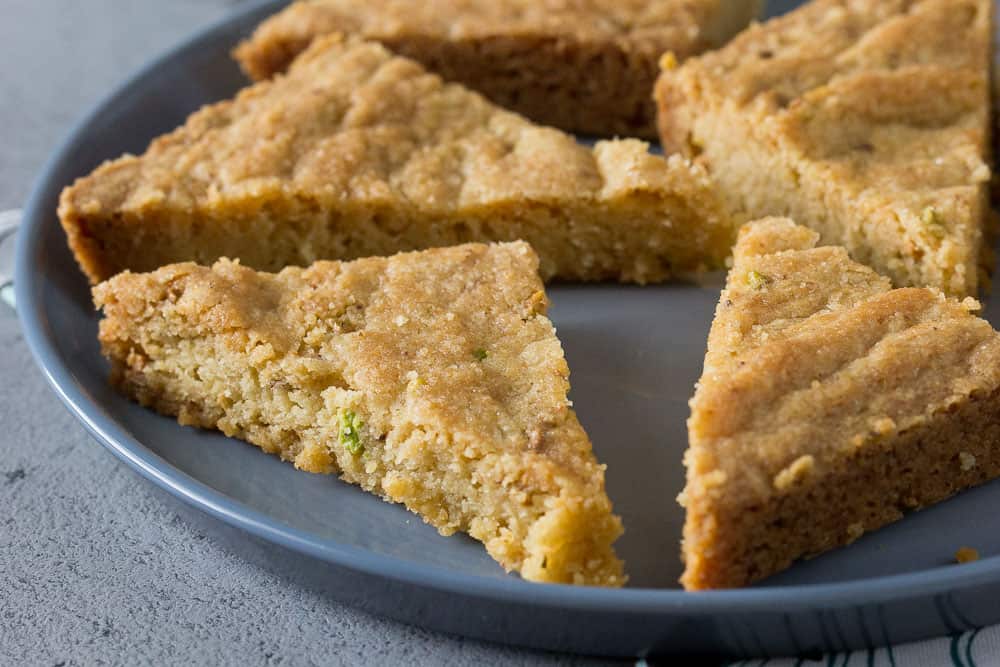 Pistachio shortbread slices