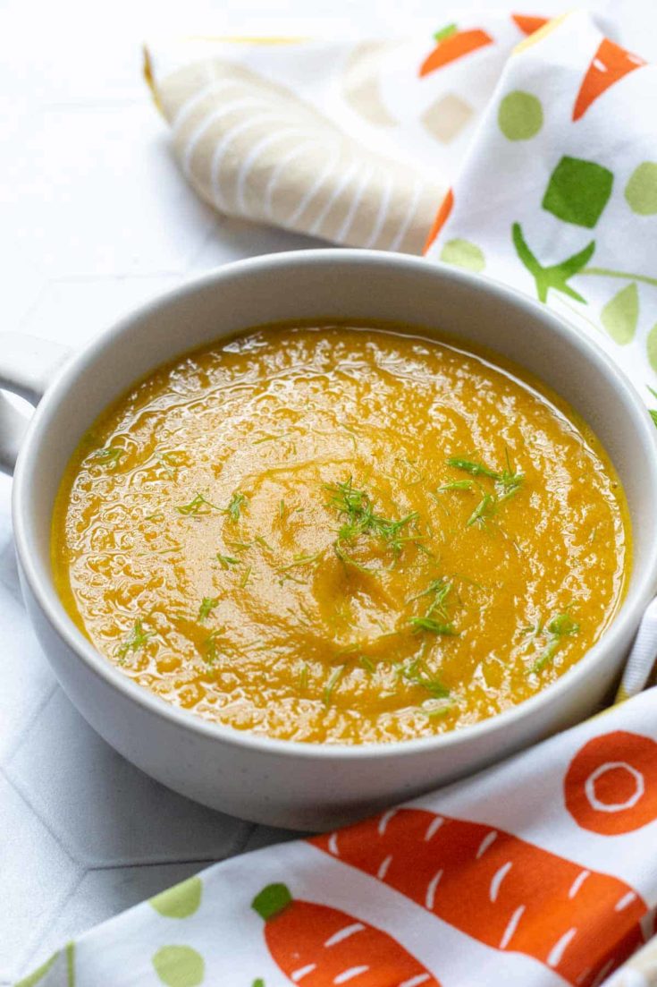 Roasted Carrot Soup with Fennel stetted
