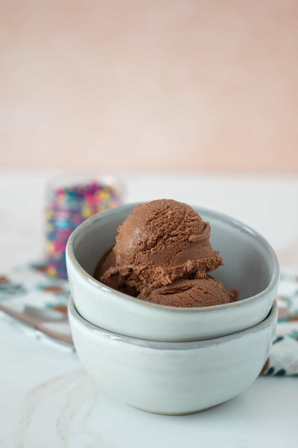 Simple Chocolate Ice Cream Recipe — A Teaspoon