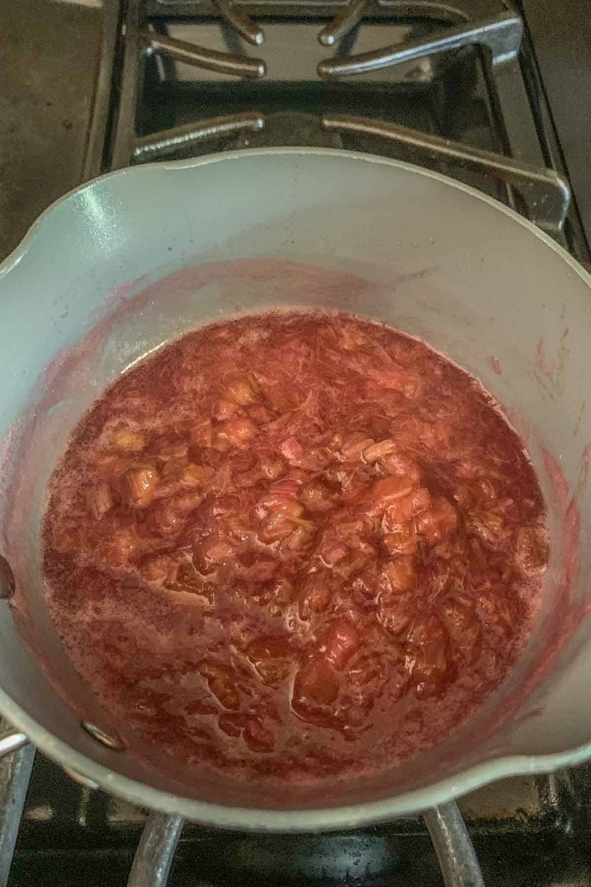 cooked rhubarb sauce