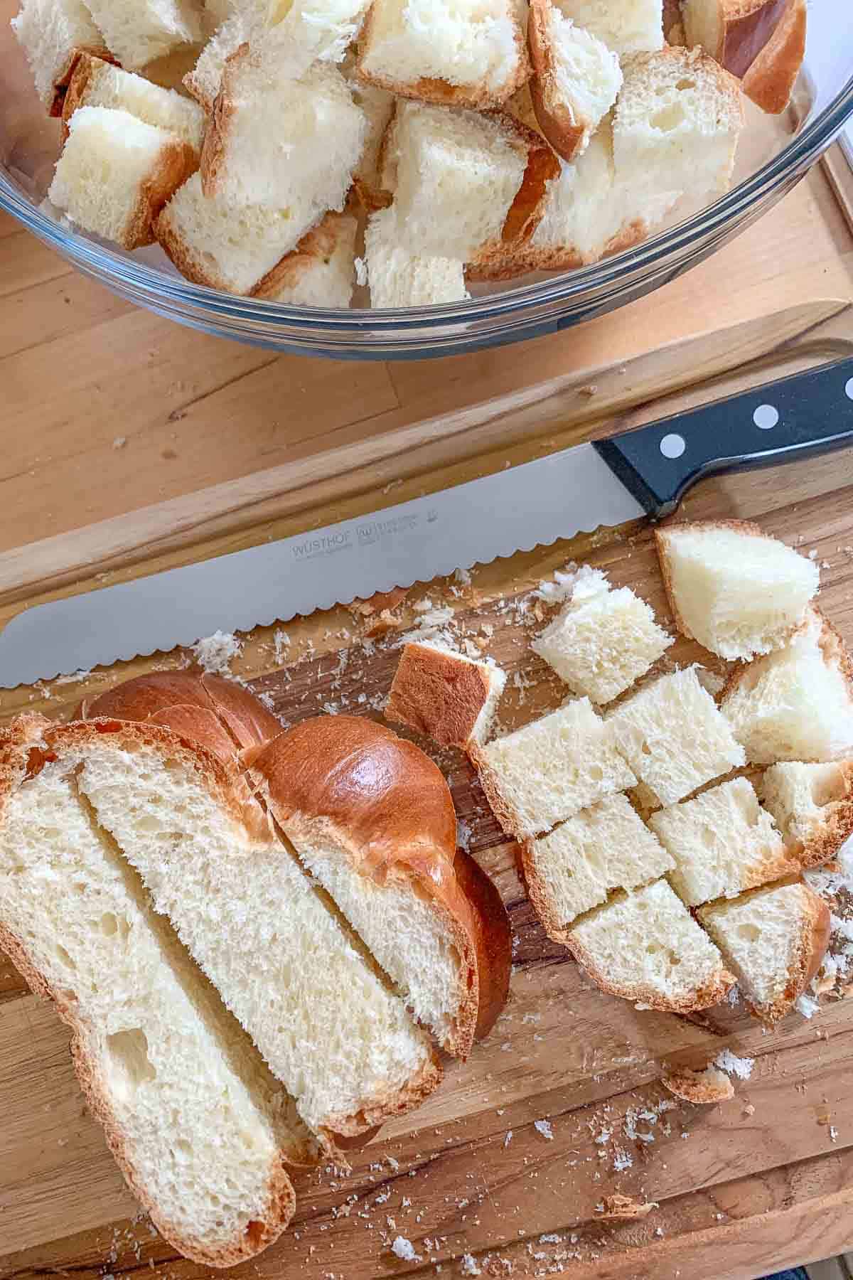 cutting challah into cubes