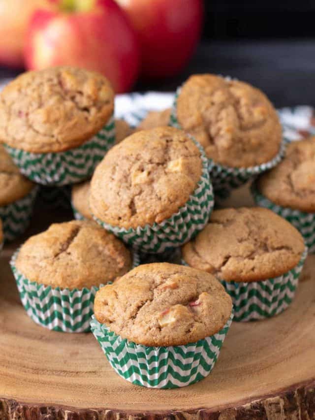 Cinnamon Apple Muffins stetted