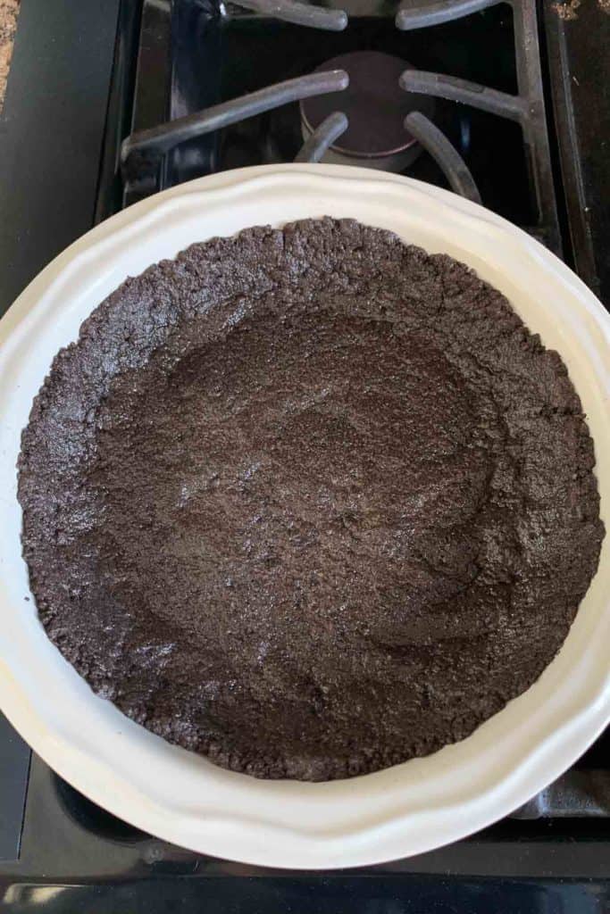 Baked oreo cookie pie crust.