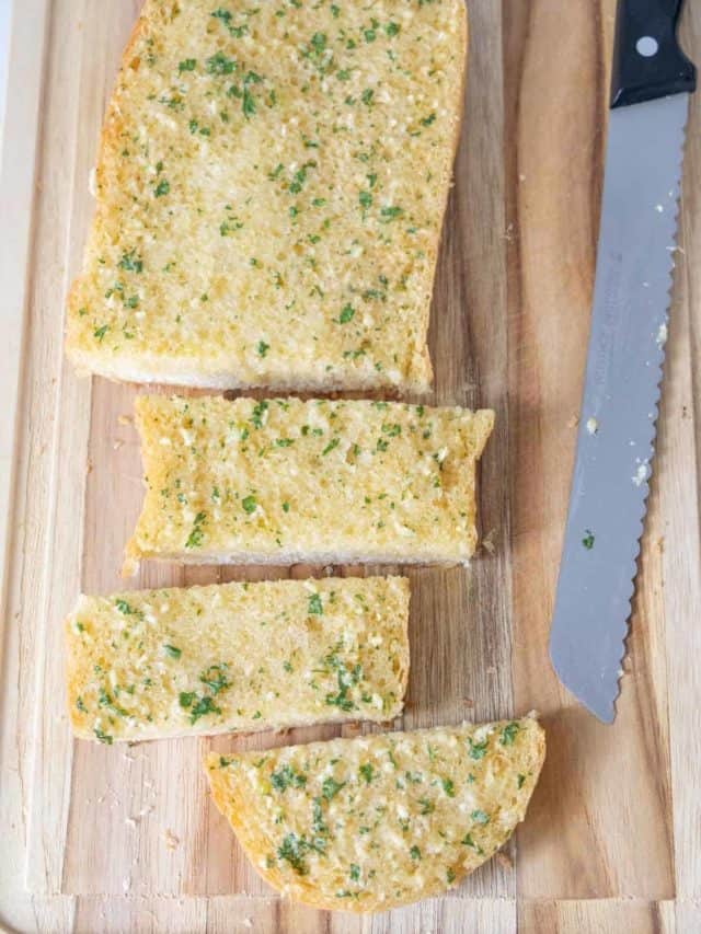 Easy Homemade Garlic Bread