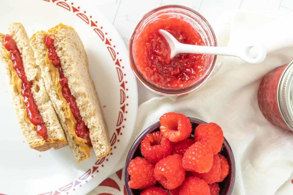 {Small Batch} Raspberry Jam Recipe - stetted