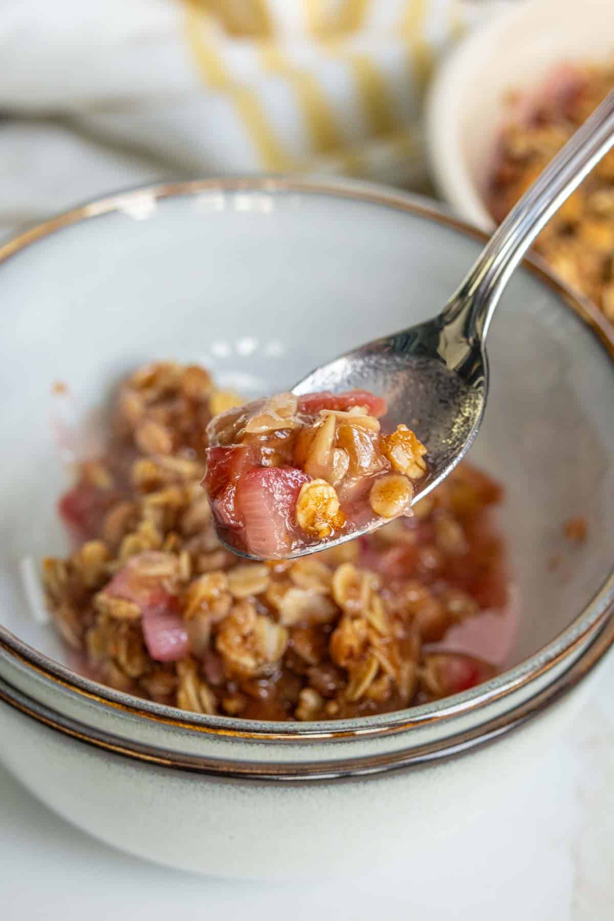 Rhubarb Crisp with Ginger