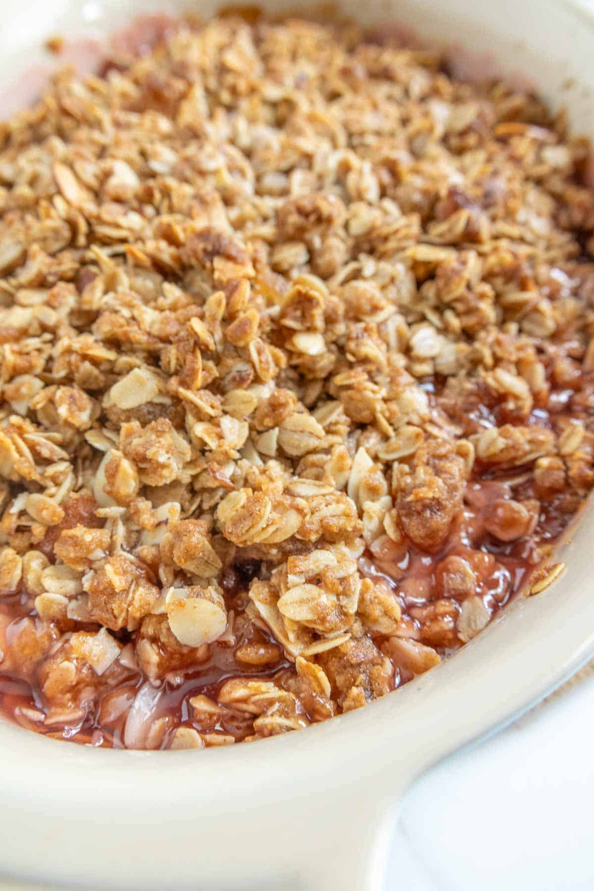 A bowl of rhubarb crisp.