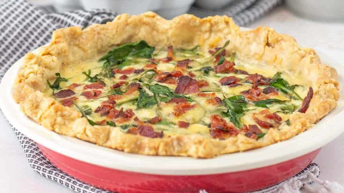 bacon spinach quiche in pie plate